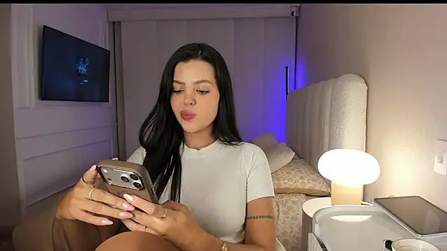 salome__11's cam snapshot