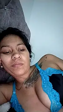 Tiphanydirty3's cam snapshot