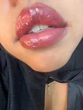 zahra_Jalid's cam snapshot