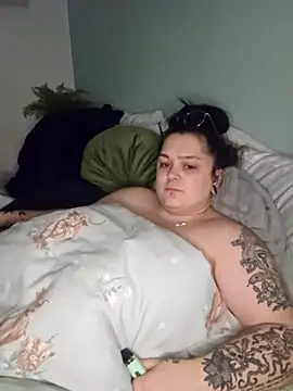 Saucy-Serenity's cam snapshot