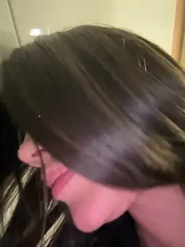 Isabella21_'s cam snapshot