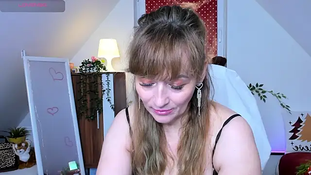 naughtymilane's cam snapshot