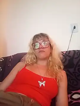 BlondieTami's cam snapshot