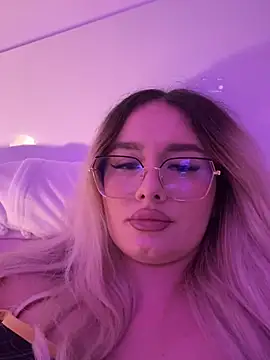 mollyxxx's cam snapshot