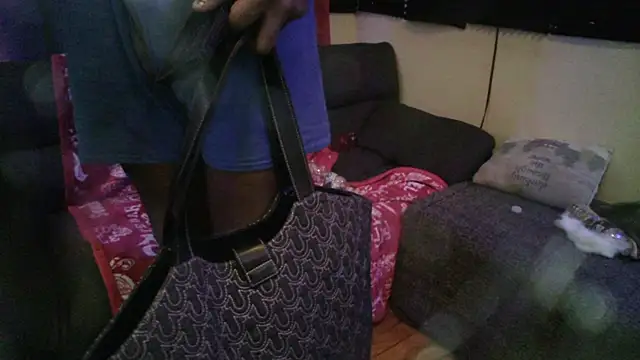 CoffeeNCreamHer's cam snapshot