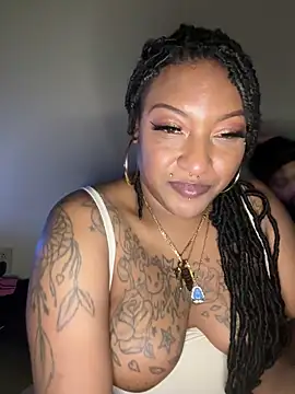 Egyptian_reign's cam snapshot