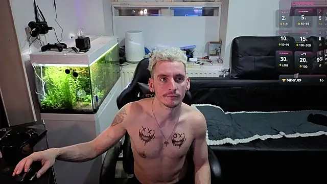 Rayzel_White's cam snapshot