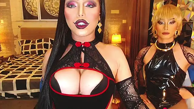 BigCockLatinaTS live sex cam