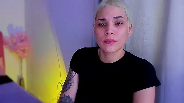 Charlee_pink's cam snapshot