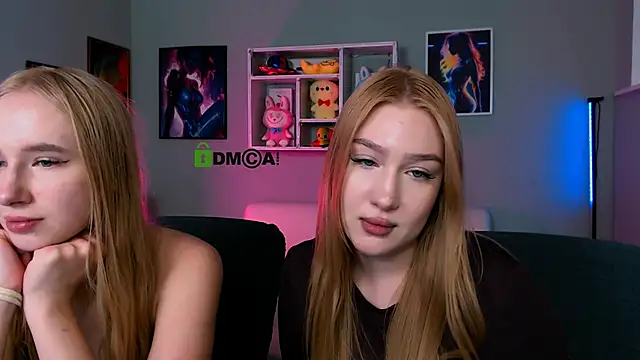 playful_sophie live sex cam