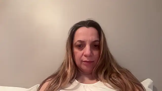 ShyFlameLive live sex cam