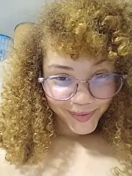 SirenRouge_69's cam snapshot