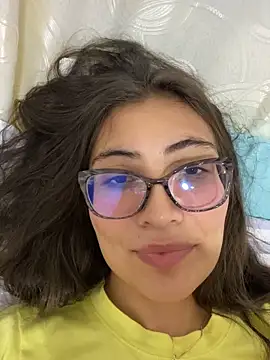 lianaa__'s cam snapshot