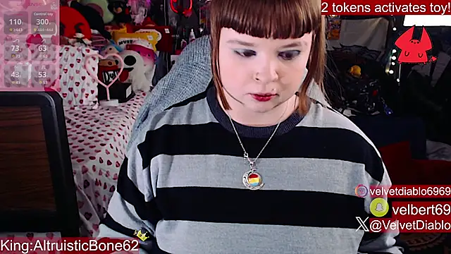VelvetDiablo's cam snapshot