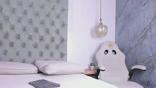 camila_sole's cam snapshot