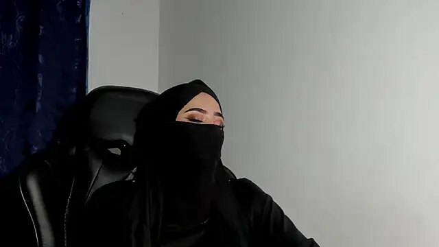 Azahara_ahmad's cam snapshot