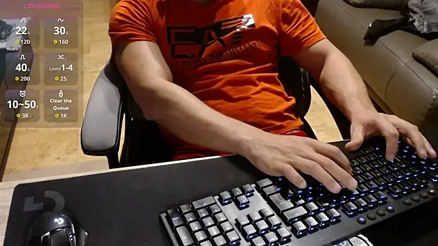 sensualman90 live sex cam