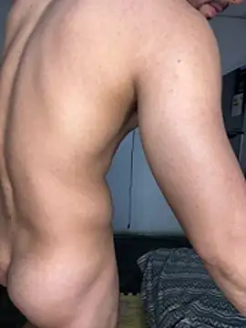 fullpasionkv220 live sex cam