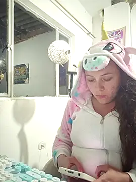 Rouse_hot_'s cam snapshot