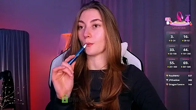 lady_curls's cam snapshot