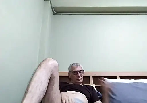 BIGUNCUTHARDCOCK's cam snapshot