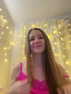 LucieMack's cam snapshot