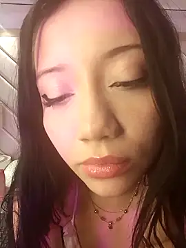 BarbieMonet's cam snapshot