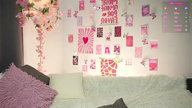 AmiLewis's cam snapshot