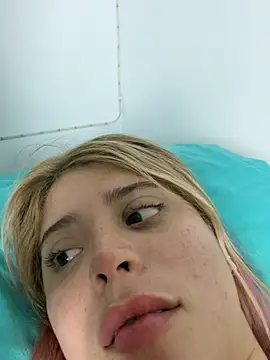 _Alicee_1's cam snapshot