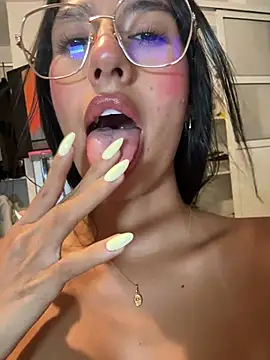 Julieta_Duque's cam snapshot