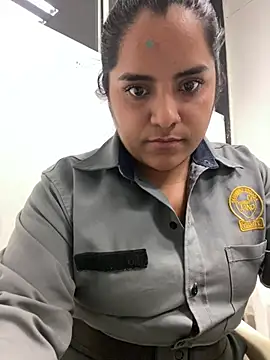 Isabel_3's cam snapshot