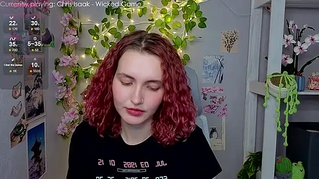 Emily_lune's cam snapshot