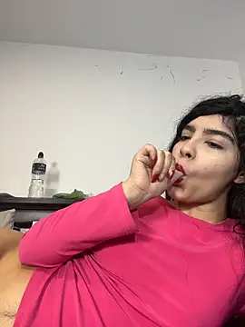 dani_bela's cam snapshot