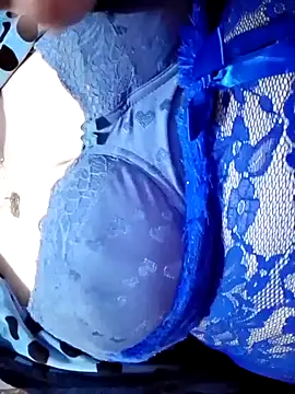 Hnonasix89's cam snapshot