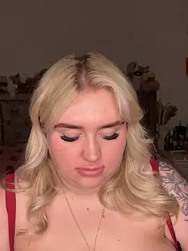 TwoWayT_xx's cam snapshot