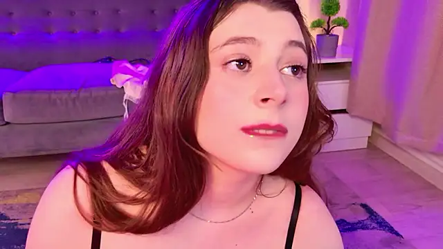 Queen_Michelle_ live sex cam
