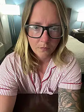 _ElizabethLove_ live sex cam