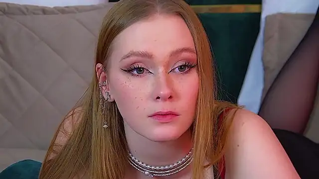 AgataFoxley's cam snapshot