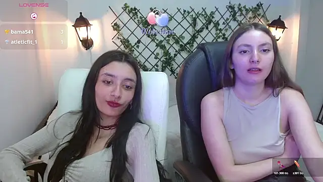 velvet__moon live sex cam