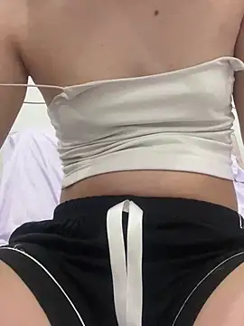 Sarah2127 live sex cam