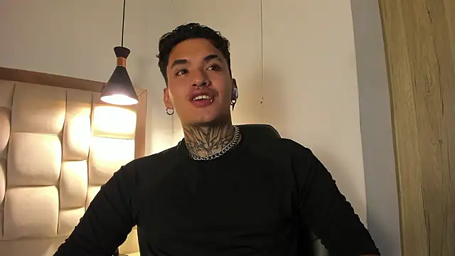 AlecBanne live sex cam