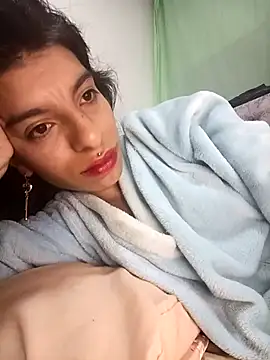 Ariell_Kieran's cam snapshot