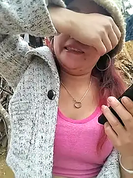 lylylove's cam snapshot