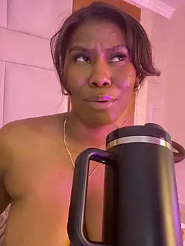 EroticAlana1's cam snapshot