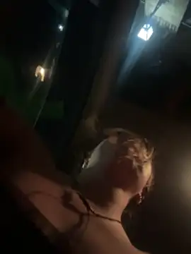 Little__Danni1's cam snapshot