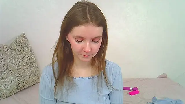 Little_L1ss's cam snapshot