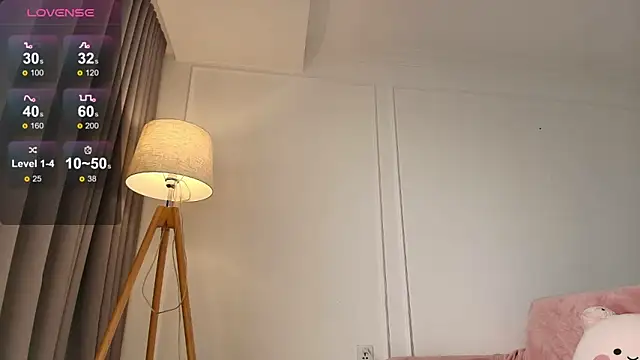 minamoons live sex cam