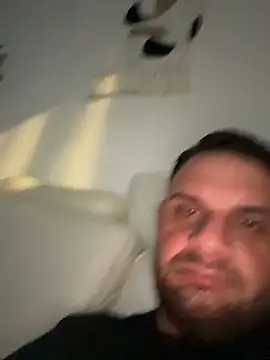 Fabiowe@xh live sex cam