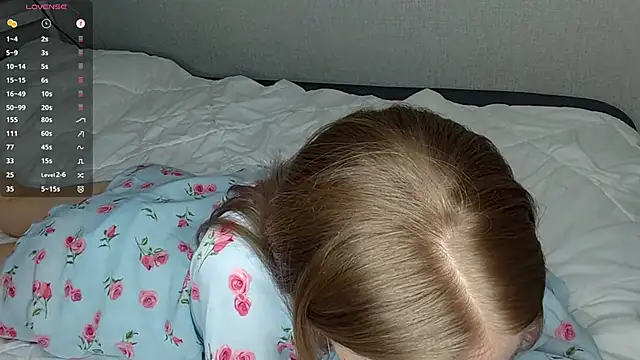 ToyaPletz's cam snapshot