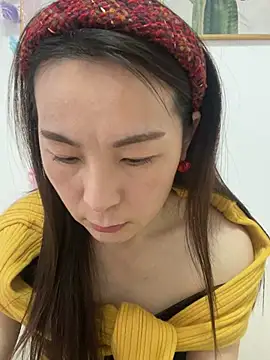 you-005's cam snapshot